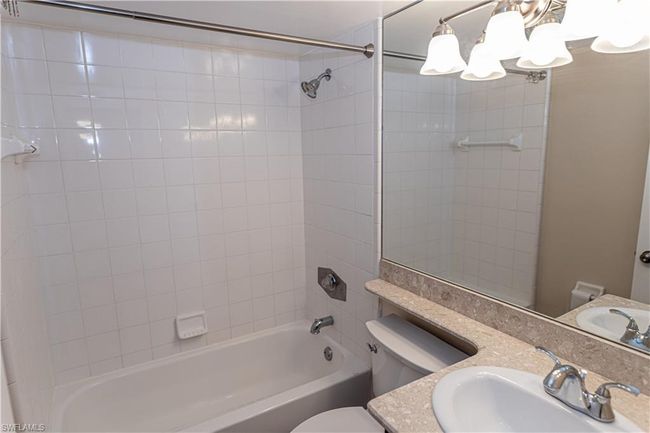13391 Broadhurst Loop, Condo with 2 bedrooms, 2 bathrooms and null parking in FORT MYERS FL | Image 13