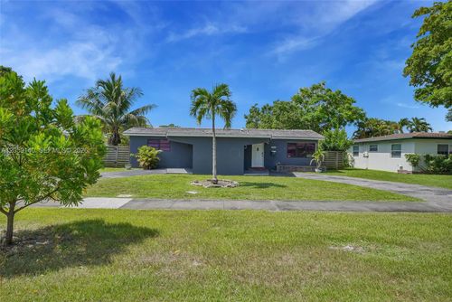 3338 Cleveland St, Hollywood, FL, 33021-4917 | Card Image