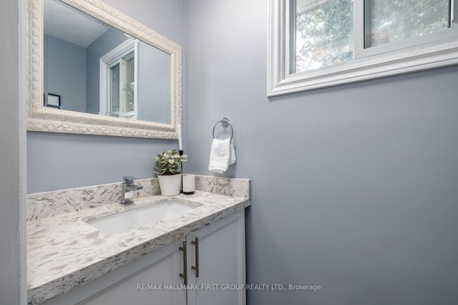 165 Iroquois Ave, House other with 4 bedrooms, 3 bathrooms and 4 parking in Oshawa ON | Image 22