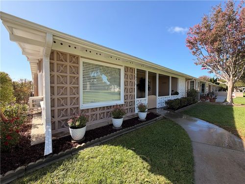102-l-13560 Medinac Lane, Seal Beach, CA, 90740 | Card Image
