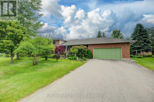 18 Cowan St W, Princeton, ON, N0J1V0 | Card Image