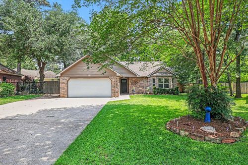142 S Park Dr, Montgomery, TX, 77356-9036 | Card Image