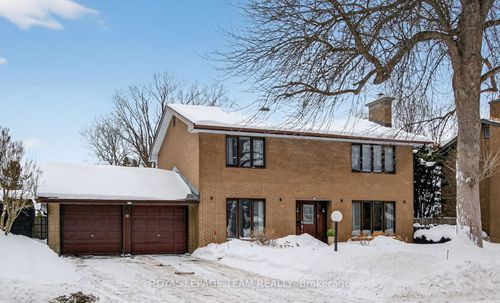 18 Pentland Crescent, Kanata, ON, K2K1V5 | Card Image