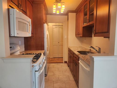 7g-18-05 215th St, Bayside, NY, 11360 | Card Image