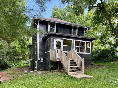 810 Madison St, Saint Peter, MN, 56082-1225 | Card Image