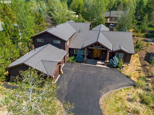 57996 Mulligan Ln, Sunriver, OR, 97707-1378 | Card Image