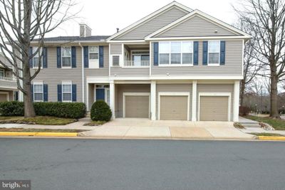 32 - 11405 Windleaf Court, Townhouse with 2 bedrooms, 2 bathrooms and null parking in RESTON VA | Image 2