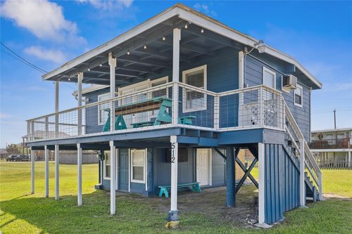 512 Surf Dr, Surfside Beach, TX, 77541-9139 | Card Image