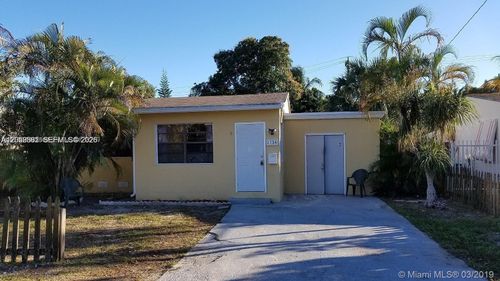 2126 Arthur St, Hollywood, FL, 33020-3036 | Card Image