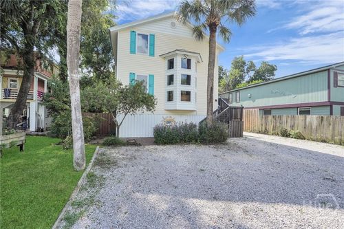 1214 5th Ave, Tybee Island, GA, 31328-9596 | Card Image