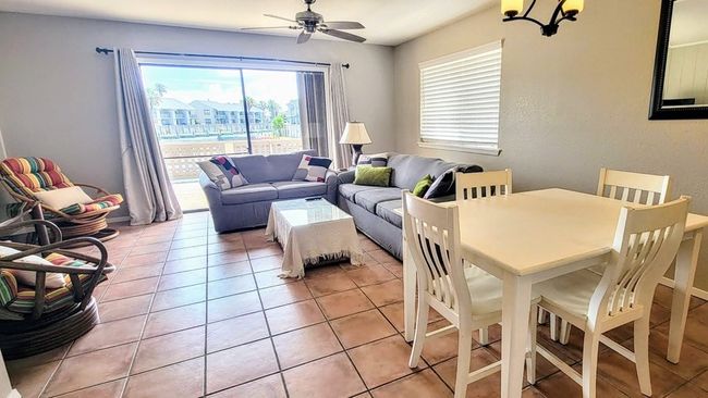2004 Bayhouse Dr, Condo with 3 bedrooms, 3 bathrooms and null parking in Rockport TX | Image 4