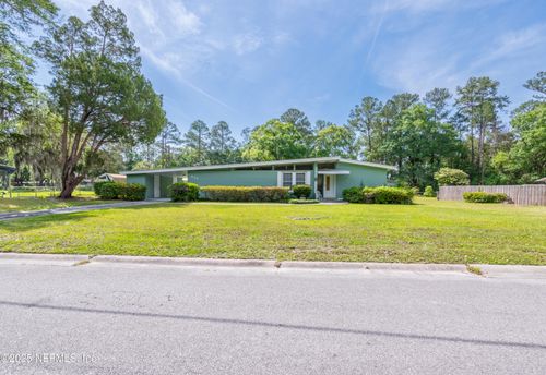 822 W Pratt St, Starke, FL, 32091-3039 | Card Image