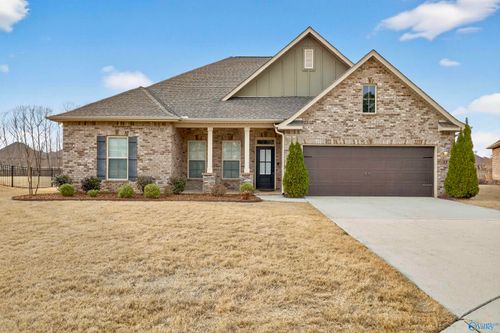 112 Creek Gravel Dr, Madison, AL, 35756-5615 | Card Image