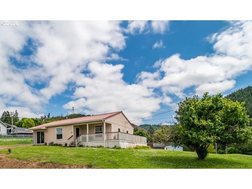 108 Se Apple St, Oakland, OR, 97462-0097 | Card Image