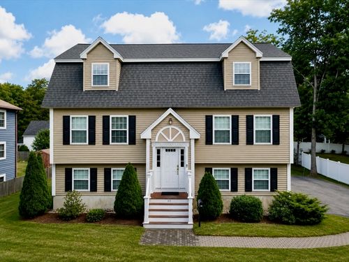 33 Belmont St, Reading, MA, 01867-2626 | Card Image