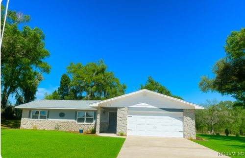 6873 W Rich St, Crystal River, FL, 34428-7881 | Card Image