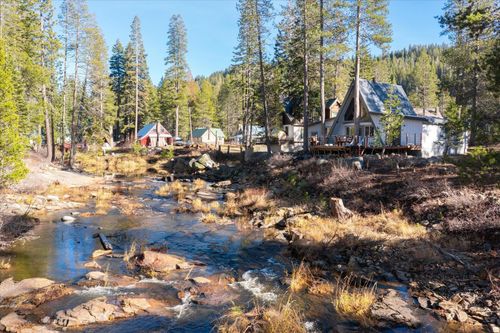 10027 Willow Ct, Soda Springs, CA, 95728 | Card Image