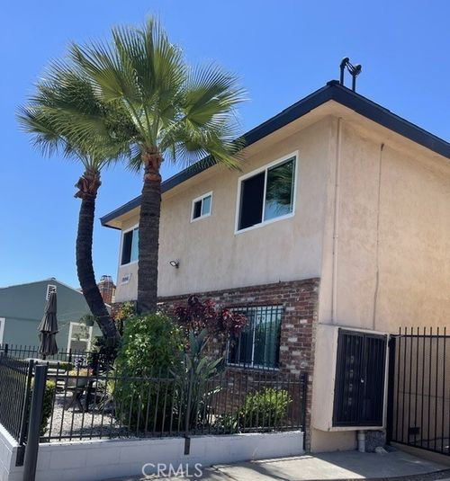 10841 S Prairie, Inglewood, CA, 90303 | Card Image