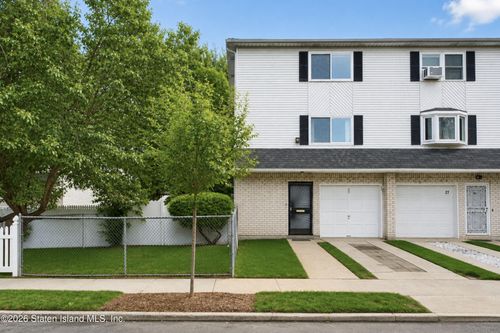 25 Grandview Avenue, Staten Island, NY, 10303 | Card Image