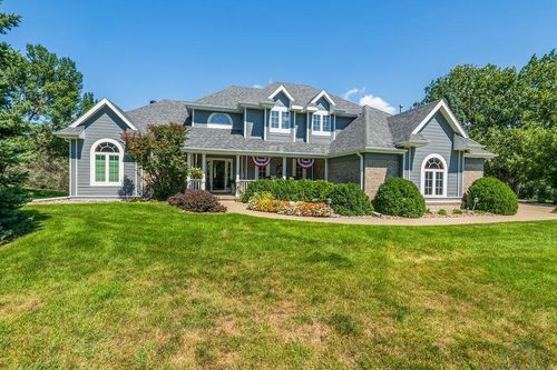 105 W 34th Street, Sioux City, IA, 51104 | Card Image
