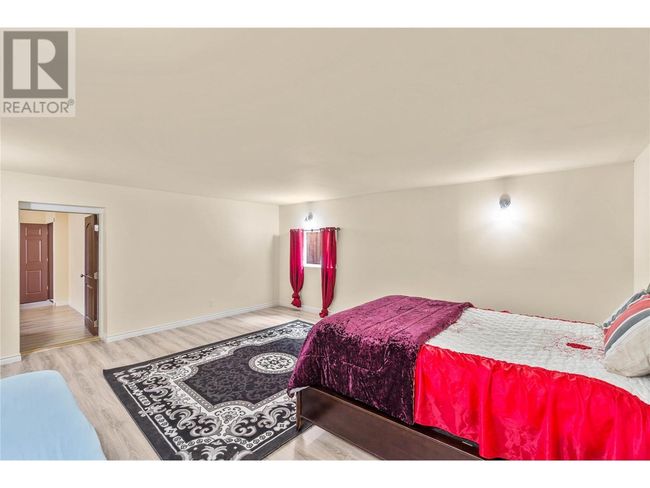 620 Hemlock St, House other with 8 bedrooms, 5 bathrooms and 2 parking in Kamloops BC | Image 32