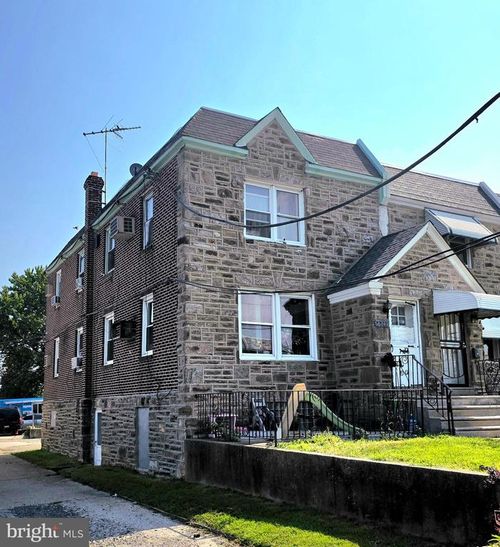 2711 Unruh Ave, Philadelphia, PA, 19149-2419 | Card Image
