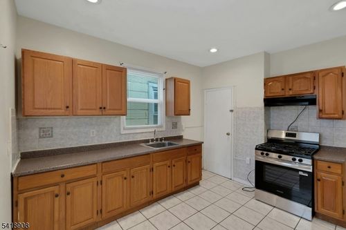 2-496 21st St, Irvington, NJ, 07111-4360 | Card Image