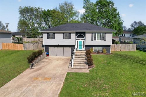 1508 Danielle Dr, Lebanon, MO, 65536-3307 | Card Image