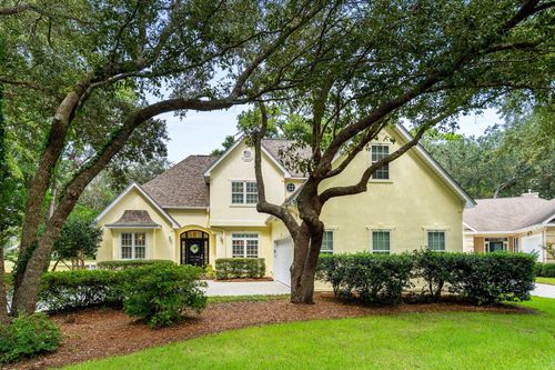 20 Wentworth Pl, Pawleys Island, SC, 29585-6771 | Card Image