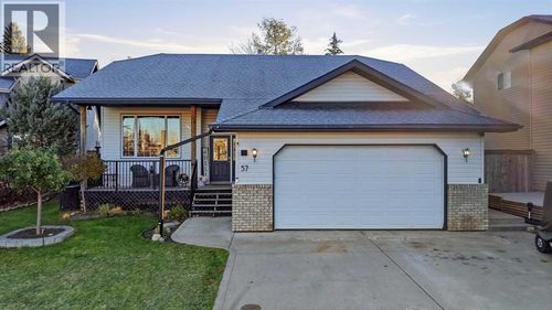 57 Falcon Crescent, Sylvan Lake, AB, T4S2H3 | Card Image