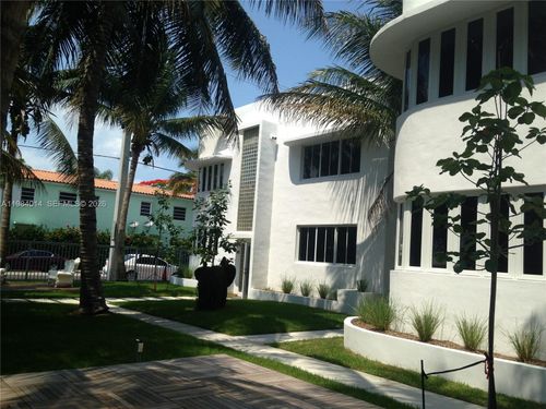 113-557 Michigan Ave, Miami Beach, FL, 33139-6325 | Card Image