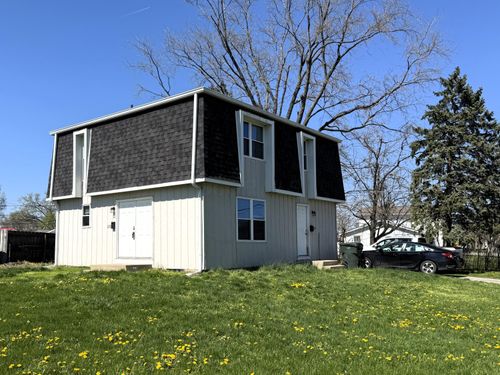 5603 Maple Canyon Ave, Columbus, OH, 43229-3828 | Card Image
