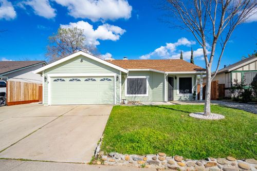 7722 Brown Otter Dr, Antelope, CA, 95843-2414 | Card Image