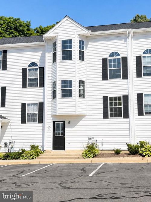 3637 Harbor Rd, CHESAPEAKE BEACH, MD, 20732-3197 | Card Image