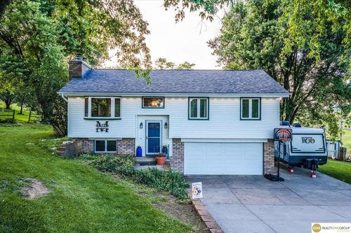 21658 Juniper Road, Underwood, IA, 51576 | Card Image