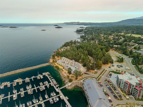 403-3555 Outrigger Rd, Nanoose Bay, BC, V9P9K1 | Card Image