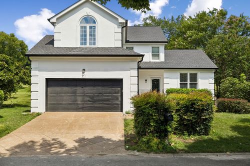 107 Collinwood Close, Franklin, TN, 37069-7074 | Card Image