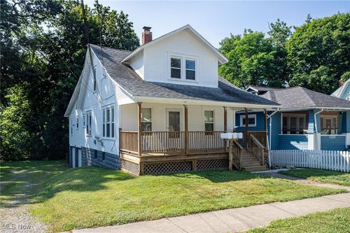 1333 Meriline St, Cuyahoga Falls, OH, 44221-4874 | Card Image