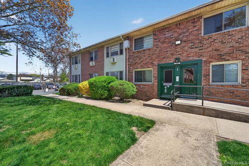 32a-2453 Union Blvd, Islip, NY, 11751-3169 | Card Image