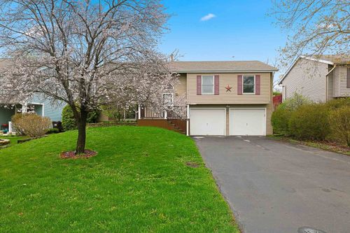 1358 Cottonwood Ln, Crystal Lake, IL, 60014-4020 | Card Image