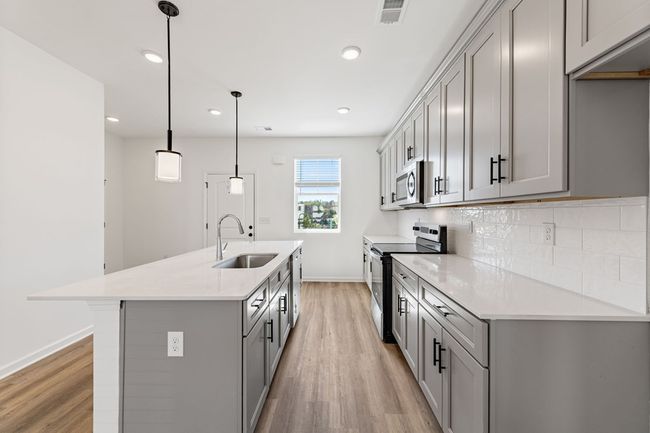 Unit 33 Grove Loop, Townhouse with 2 bedrooms, 2 bathrooms and null parking in Blue Ridge GA | Image 16