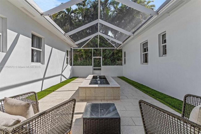 5925 Lagorce Dr, House other with 3 bedrooms, 3 bathrooms and null parking in Miami Beach FL | Image 5