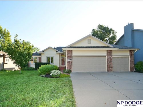 7501 S 166th St, Omaha, NE, 68136-3066 | Card Image