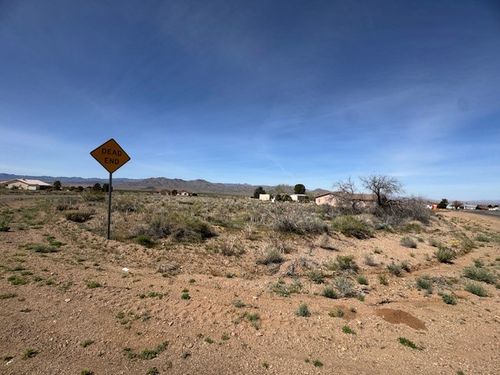7691 E Silver Concho Ln, Kingman, AZ, 86401 | Card Image