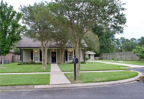 4943 Tealwood Court, St George, LA, 70809 | Card Image