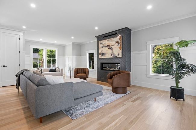 21 Jayne Rd, House other with 5 bedrooms, 4 bathrooms and 2 parking in Needham MA | Image 12