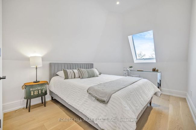 437 Euclid Ave, House attached with 5 bedrooms, 6 bathrooms and null parking in Toronto ON | Image 25