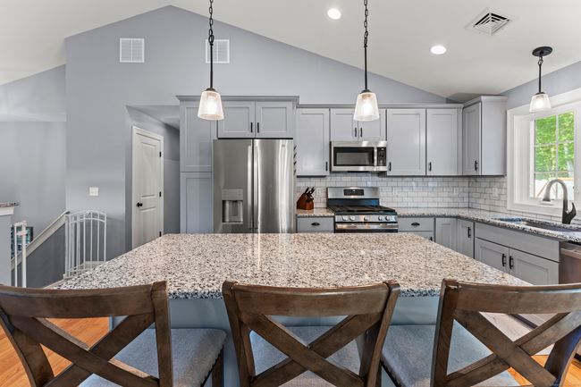 46 Airport Rd, House other with 3 bedrooms, 3 bathrooms and null parking in Killingly CT | Image 10