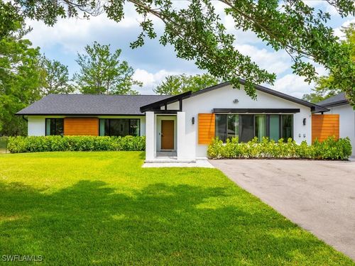 5237 Cherry Wood Dr, NAPLES, FL, 34119-1441 | Card Image