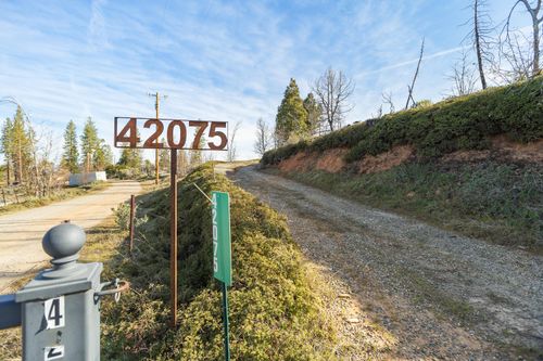 42075 Auberry Road, Auberry, CA, 93602 | Card Image